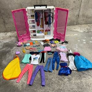 Barbie Closet Wardrobe Bundle 50+ Clothes Shoes Accessories